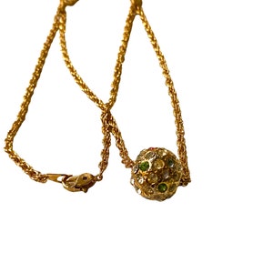 Vintage Gold Plated Rope Chain with Birthstone Rhinestones Wheel Pendant Necklace EE27