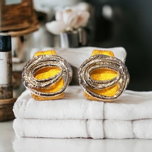 Vtg Brutalist Gold Plated with Silver Abstract Circle Clip Earrings DDD12