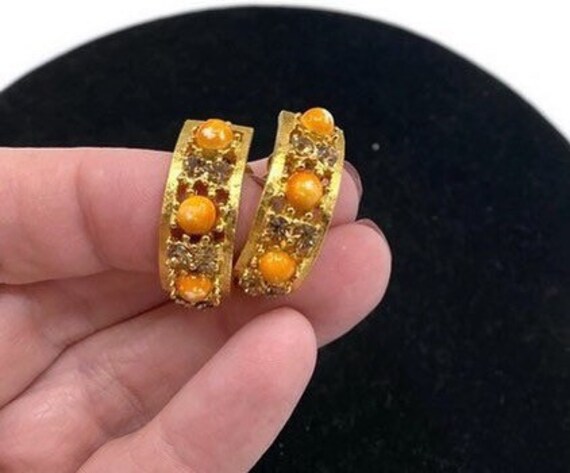 Vintage Weiss Amber Topaz Crystal Huggie Hoop Cli… - image 1