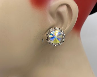 Vintage Stunning Rivoli Swarovski Crystal Silver Plated Clip Earrings New Old Stock BR21