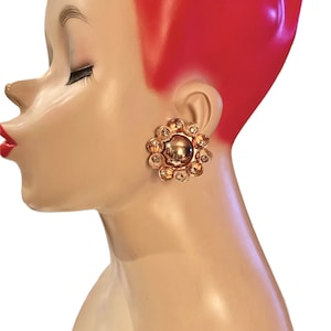 Vtg Chunky Gold Plated Flower Blossoms & Crystals with Large Gold Cabochon Clip Earrings AP20