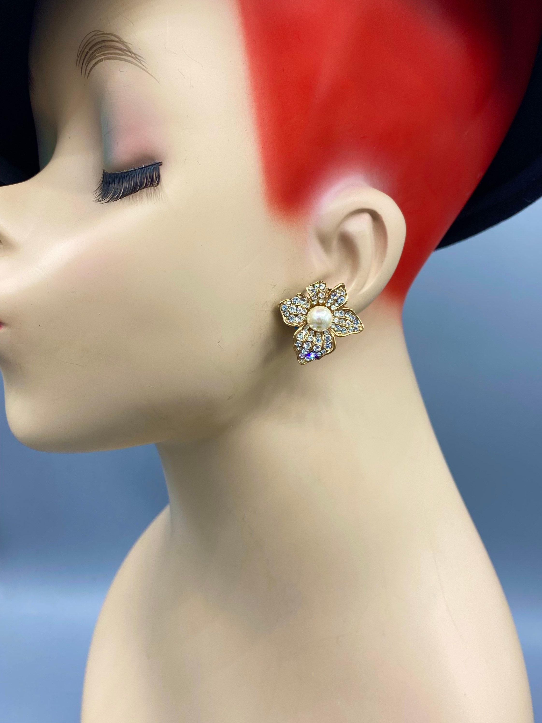 Vintage Gold Pave Crystal Daisy Flower Designer Chunky Clip