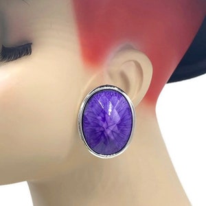 Vintage Colorful Large Faceted Purple Lucite Clip Earrings QQ19