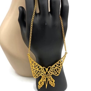 Vintage New Old Stock Gold Plated Oversized Reticulated Filigree Butterfly Pendant Necklace 1970s M33