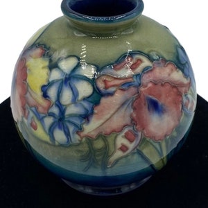 Vintage William Moorcroft Potter to the Queen Orchid Vase England Excellent Condition Moorcroft Lovers Gift