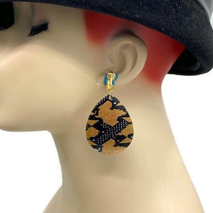Vintage 1980s Abstract Enamel Safari Wildlife Panther Jaguar Cat Gold Plated Chunky Clip Teardrop Earrings O9