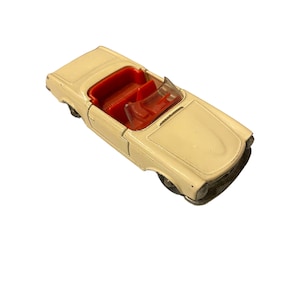 Vintage Lesney Matchbox Mercedes Benz 230 SL Model 27 with Box