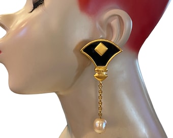 Vintage Karl Lagerfeld Baroque Gold Plated Inlaid Black Glass Fan Shield Faux Pearl Dangle Clip Earrings 4” FFF14