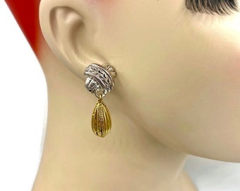 Pendientes vintage Oscar de la Renta de plata con diseño entrecruzado y lágrima dorada. Nuevos, sin usar. AG22
