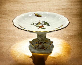 Herend Hungary Hand-painted Porcelain Rothschild Trinket Box