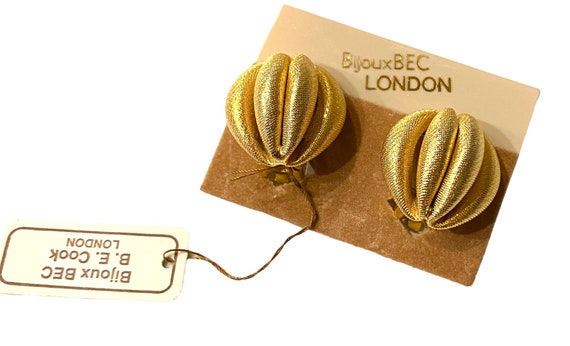 Vintage Chunky Bijoux BEC B.E. Cook London Gold P… - image 1