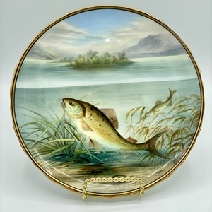 Antique Fabulous George Jones and Sons Crescent Porcelain China Big Colorful Fish Plate 9”