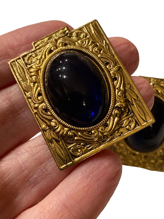 Vintage 1980s Gold Plated Dark Blue Lucite Cabocho