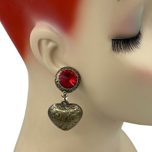 Vintage Victorian Ruby Red Cabochon Lucite Heart Bauble Dangle Pierced Earrings New Old Stock AN19
