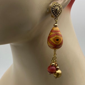 Vintage Chunky Colorful Orange Tribal Bead Boho Dangle Clip Earrings