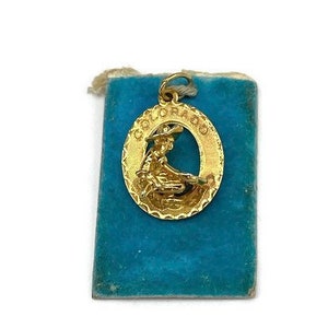 Vintage Crea Gold Filled Colorado Gold Panning pendant Charm Unworn .
