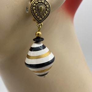 Vintage Chunky Colorful White Gold Black Tribal Wood Bead Boho Dangle Clip Earrings OO39 Boho Gift