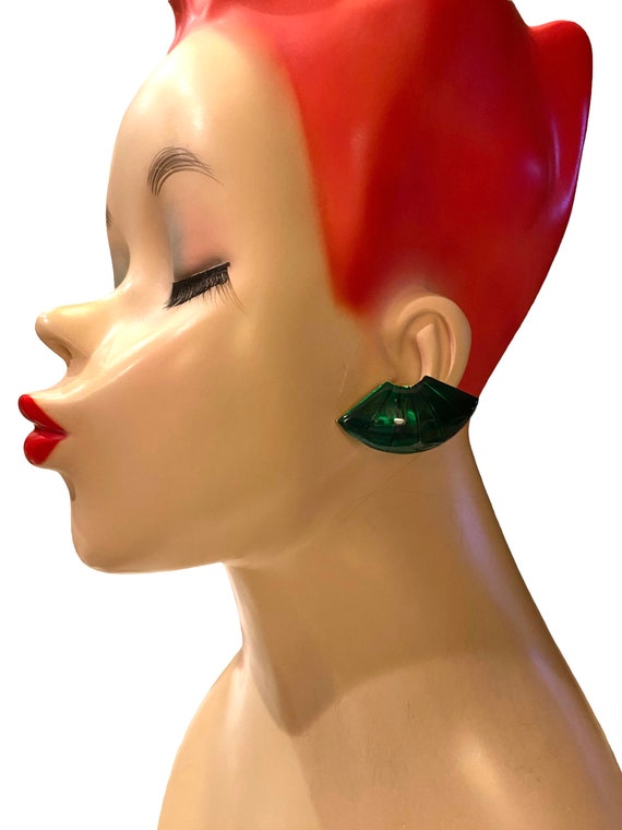 Vintage Fan Shaped Green Enamel Clip Earrings FF32 - image 2