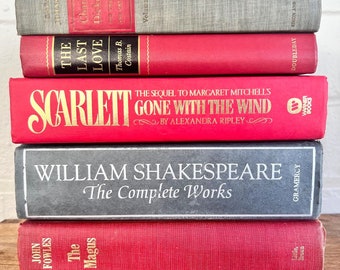 Red Antique Books, Decor Books, Shakespeare Dickens Vintage Books, Red Books, Old Books, Classic Books, Red Book Decor, Books For Staging