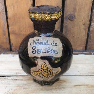 Customizable potion | Magic potion | Enchanted elixir | elixir | witch potion | witch | witchcraft | witch knot