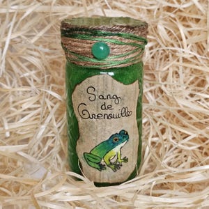 Customizable Potion | Frog | Magic Potion | Elixir | Enchanted Elixir | Apothecary | Wizard | Witch | Witchcraft | Fantasy