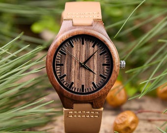 Engraved Walnut Wood Watch: Personalized Leather Band Timepiece Gift