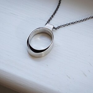 Oxidized oval necklace