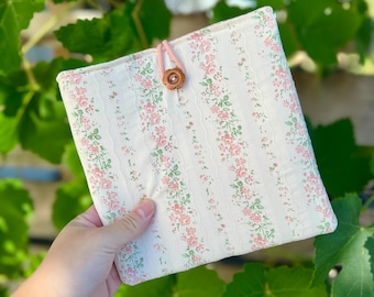 Preciosa funda acolchada para Kobo Libra Colour en dos estilos. Funda para Kobo Sage. Funda para Libra Colour, funda para Kobo, funda para Kindle Paperwhite.