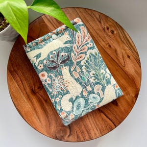 Whimsical Fox Print Kindle Sleeve with Floral Accents - Fits Various Kindle and Kobo Model-kindle paperwhite, kindle scribe,  e-reader case