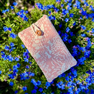 Floral embroidery fabric iPhone sleeve/ iPhone case for iPhone 16 iPhone 16 pro iPhone 16 pro max. Padded iPhone sleeve for smart phones