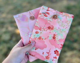 Funda/estuche floral de estilo japonés para iPhone 16, iPhone 17 Pro y iPhone 17 Pro Max. Funda acolchada para iPhone.