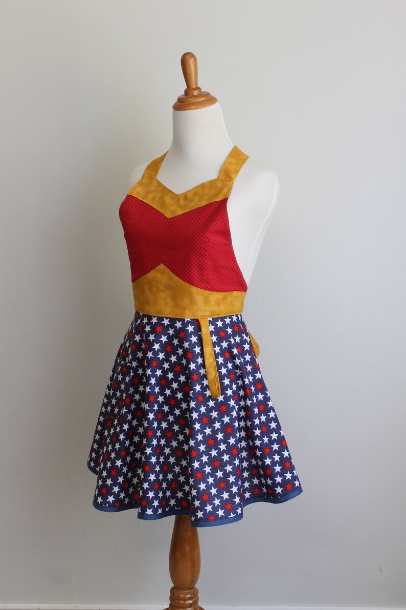 The SUPER WONDER HERO Woman's Apron Instant Download pdf Sewing Pattern 126 Sizes XXSmall thru XLarge 0-20 image 5