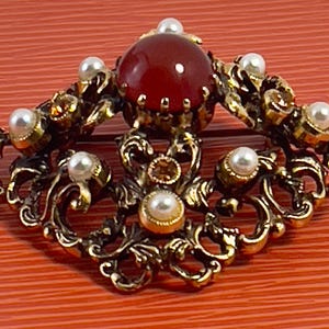 Vintage Filigree Brooch: Red Cabochon, Rhinestones & Faux Pearls