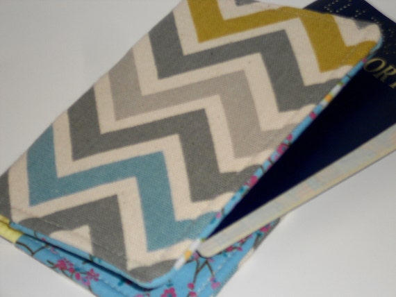 Personalized Zigzag Genuine Leather Passport Cover