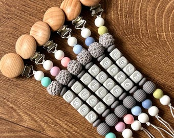 Personalized Pacifier Clip, Custom Dummy Clip, Pacifier Holder, Soother Clip, Baby Shower Gift, Binky Clip, Baby Gift, Newborn Gift