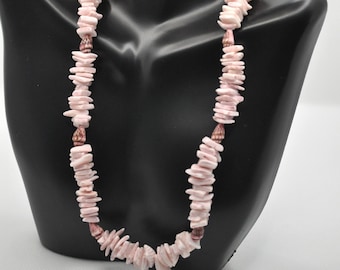 Vintage Unisex Pink Chipped and Conch Shell Boho Surfer Necklace