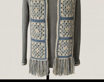 Bufanda cuadrada de abuela hecha a mano: calidez atemporal de patchwork