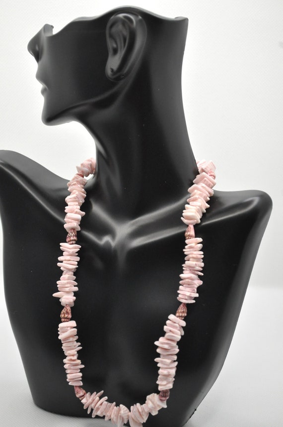 Vintage Unisex Pink Chipped and Conch Shell Boho … - image 1