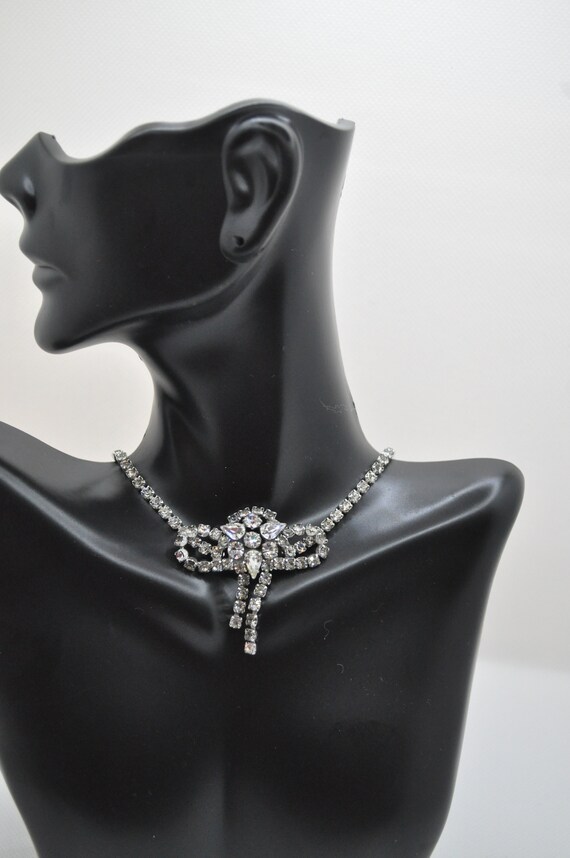 Vintage Rhinestone 15" Necklace