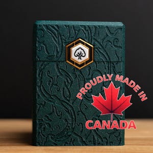 Boîte de rangement MTG forêt verte pour Magic: The Gathering – Stockage de cartes unique et respectueux de l'environnement pour les collectionneurs