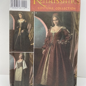 Op de afbeelding: Simplicity Renaissance Costume Collection naaipatroon. Het patroon toont afbeeldingen van jurken in renaissancestijl in tinten bordeaux, zwart en beige. Het patroon bevat maten 8, 10, 12 en 14.