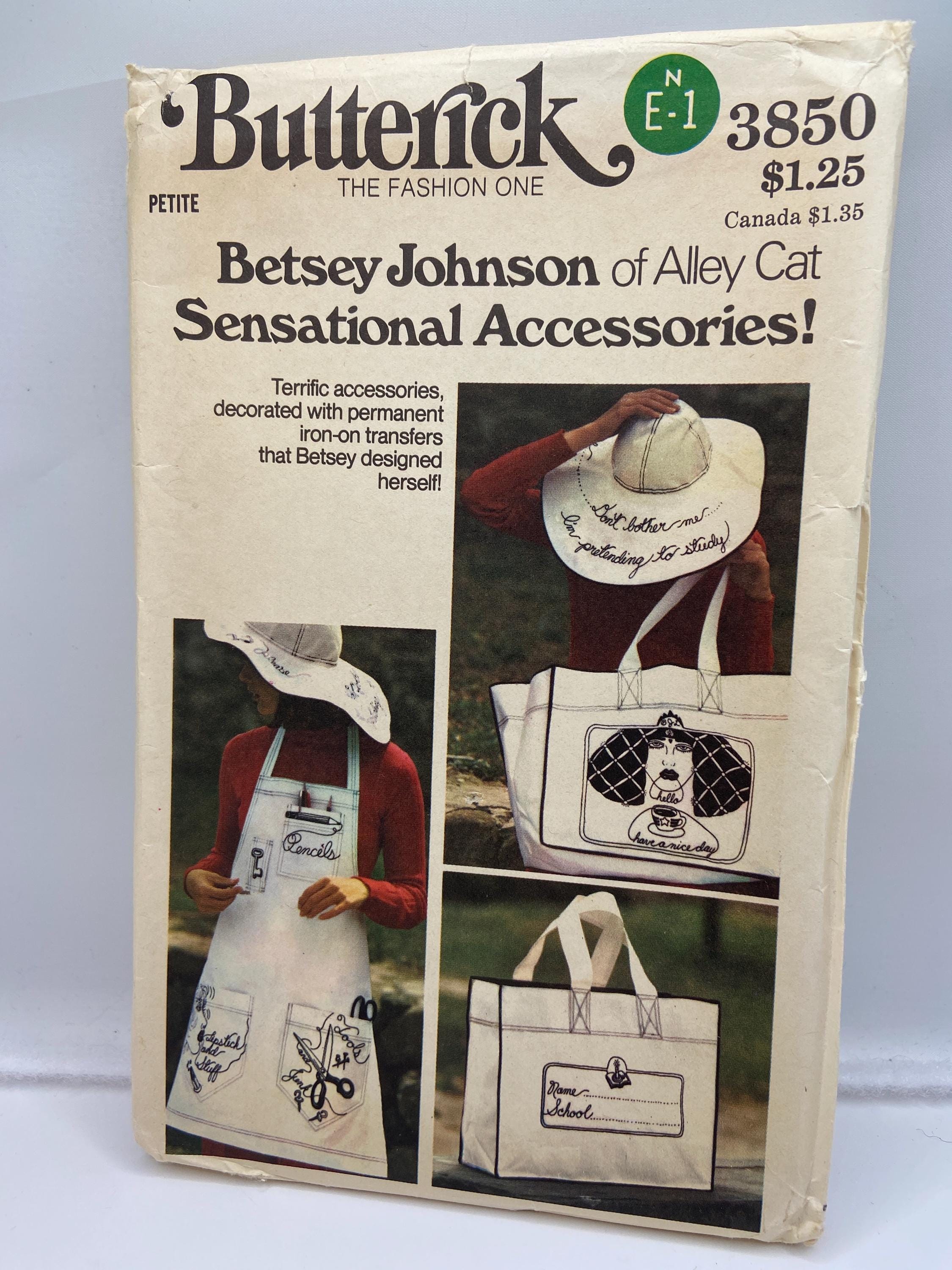 Rare betsey johnson - Etsy 日本