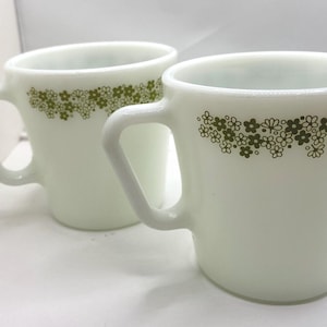 Vintage Pyrex coffee/tea mugs Spring Blossom Green Crazy Daisy set of 2 Milk Glass 1970s Collectible Christmas Gift