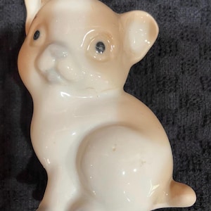 Cat figurine vintage collectible 70s porcelain/ceramic