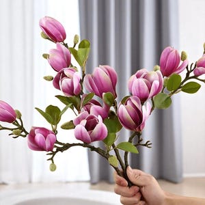Magnolien-Fälschungsblumen für Wohndekor, realistische Seidenmagnolienblüten, elegante Innenblumendekoration, Event-Dekor, Brautsträuße
