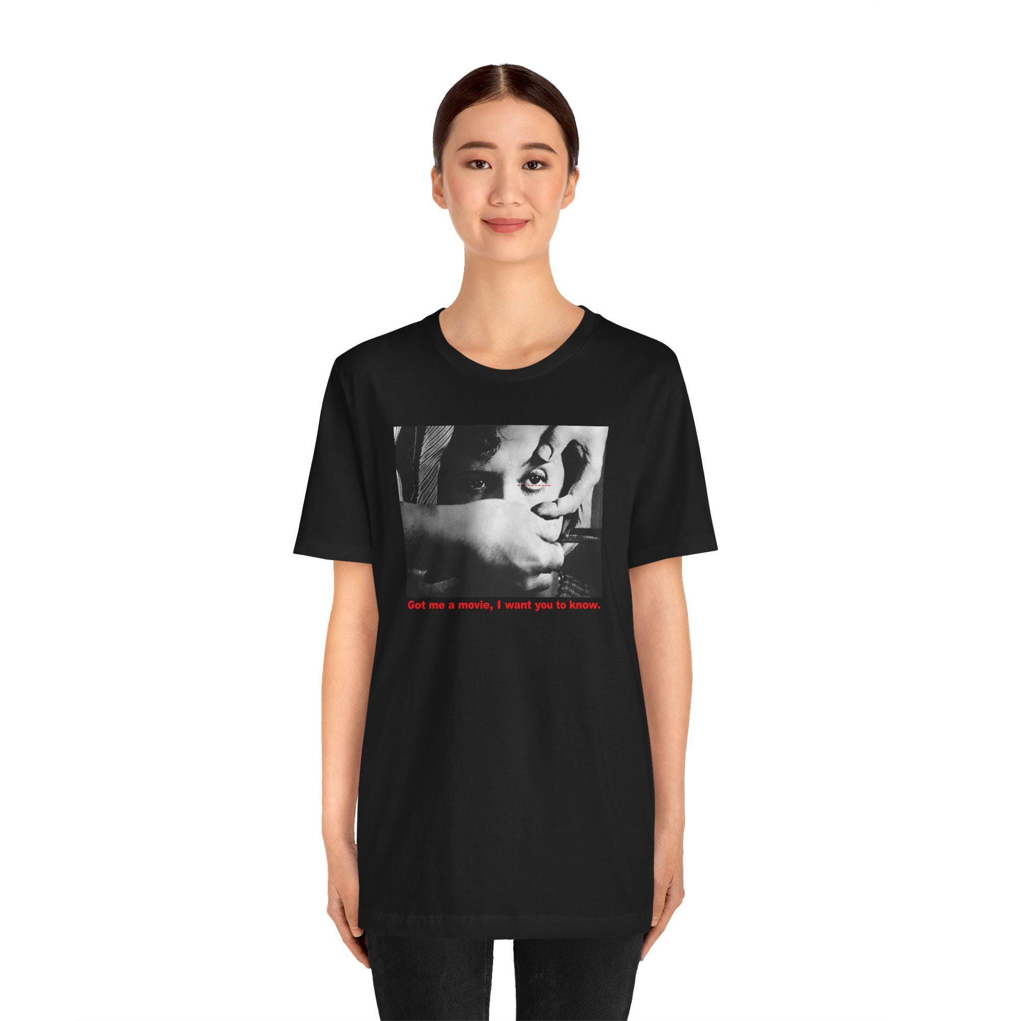 Un Chien Andalou T-shirt: Surrealist Film Art, Movie Lover Gift