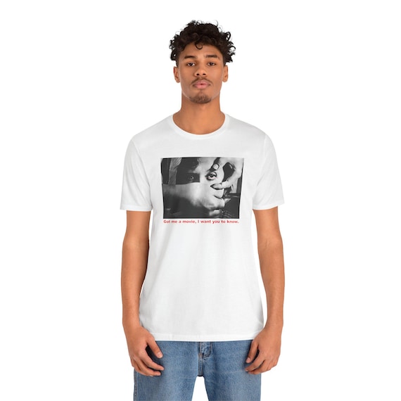 Un Chien Andalou T-shirt: Surrealist Film Art, Movie Lover Gift
