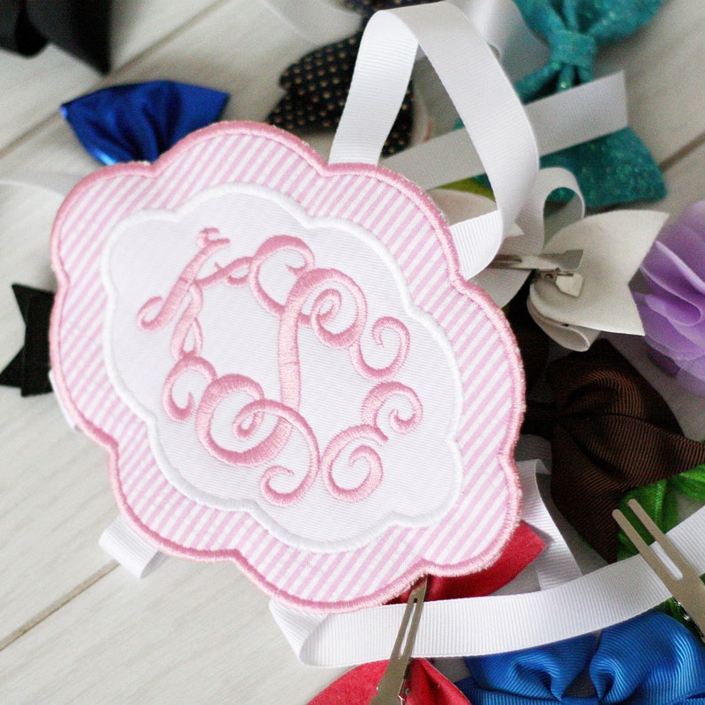 Baby Shower Gift 1st Birthday Gift for Girl Girl Room Decor Bow Holder Monogram Hair Bow Holder Nursery Decor Hair Clip Holder