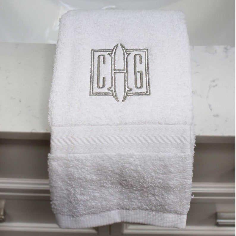 Monogram Bath Towel Set Personalized Towel Monogrammed Spa Etsy