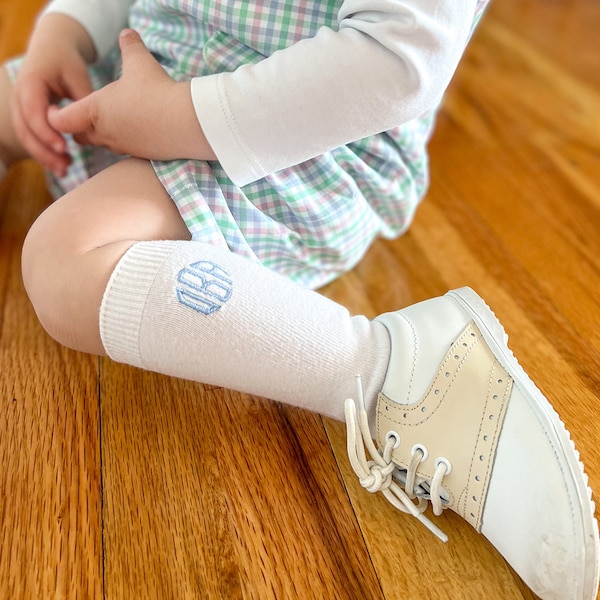 Personalized Embroidered Knee Socks for Boys. White Monogrammed socks. White formal outfit toddler Newborn photo prop. Baby Shower gift